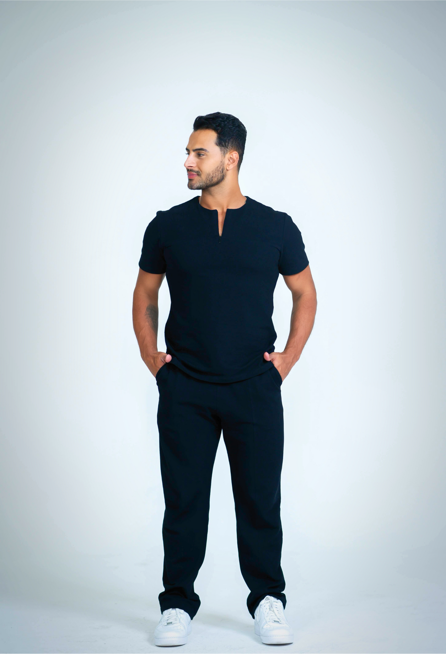 Scrub Bento - Black